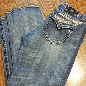 Miss me Jean's 34×31
